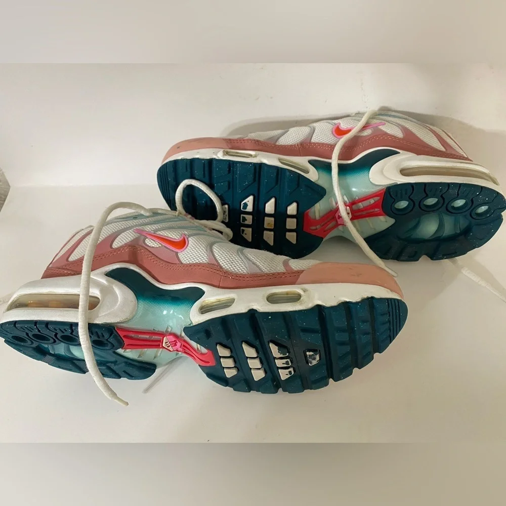 Nike Air Max Plus Big Boy 6Y